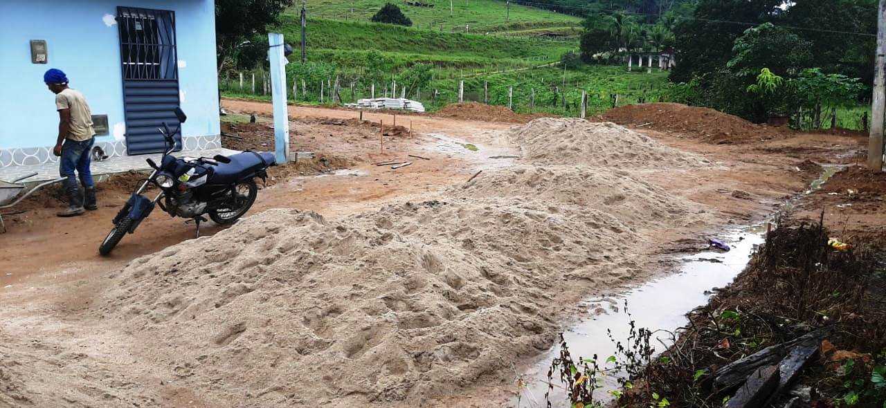 Camacã: Mais 2 ruas em fase de conclusão em São João do Panelinha